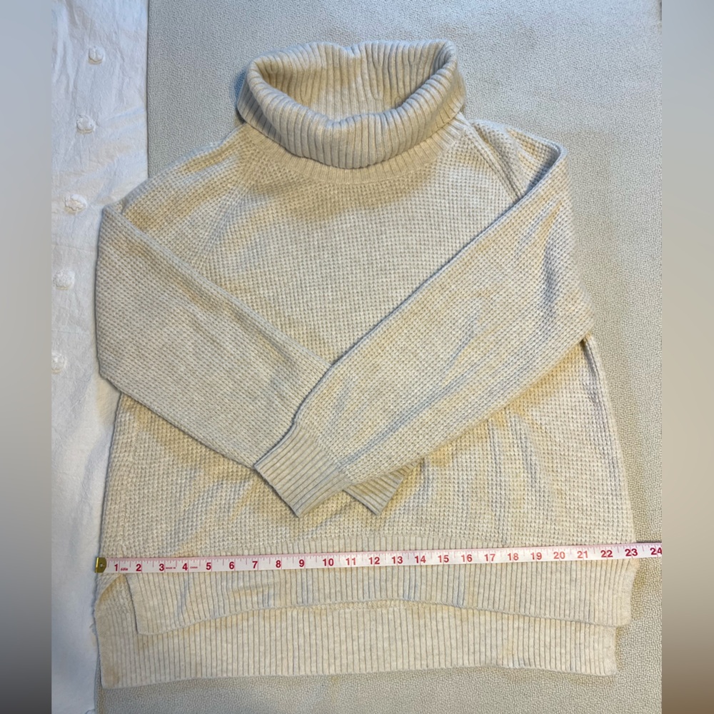 Old Navy Cream Knit Sweater